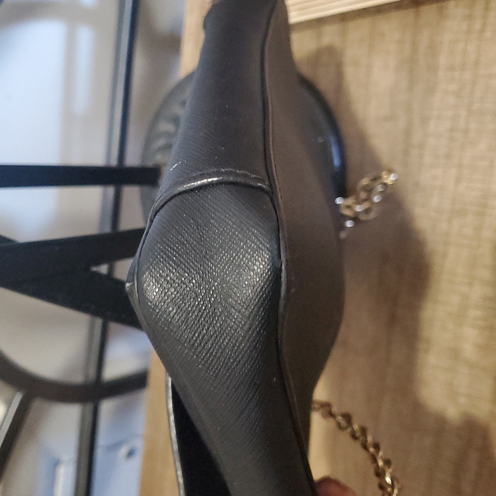 Henri Bendel Black Crossbody Bag with Gold Chain - Picture 12 of 14